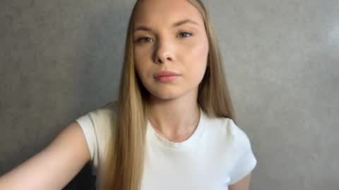 Snapshot of adriannemuldowney chatting on 06/07/26, 12:09 Caroline online show from 06/07/26, 12:09