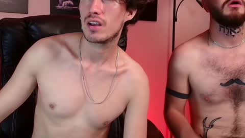 Snapshot of adrianwilliams_ chatting on 02/14/25, 07:02 Adrian Williams online show from 02/14/25, 07:02