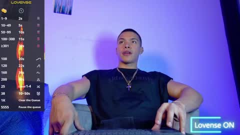 Snapshot of adriel_escalante chatting on 06/07/26, 02:37 adriel_escalante online show from 06/07/26, 02:37