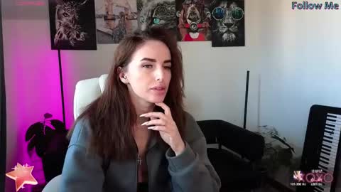 Adriana online show from 02/13/25, 10:12