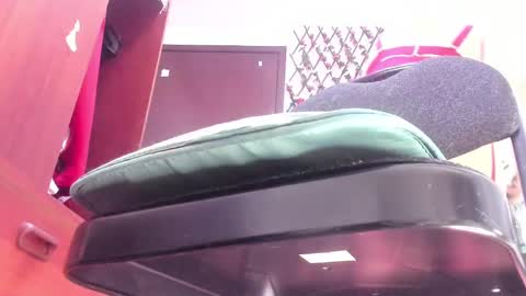 adriiana_fox_ online show from 01/16/25, 06:37