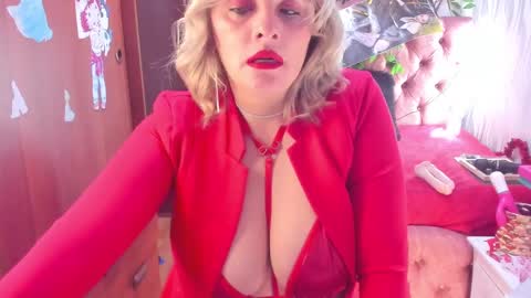 adriiana_fox_ online show from 01/31/25, 08:33