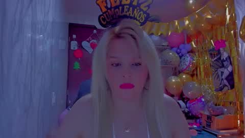 adriiana_fox_ online show from 03/10/26, 05:29