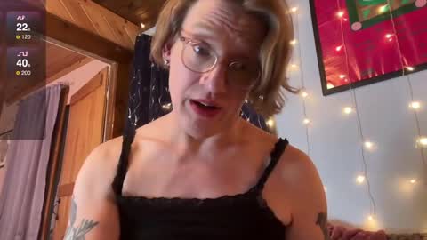 Snapshot of adventureminded chatting on 01/18/25, 02:25 Missy online show from 01/18/25, 02:25