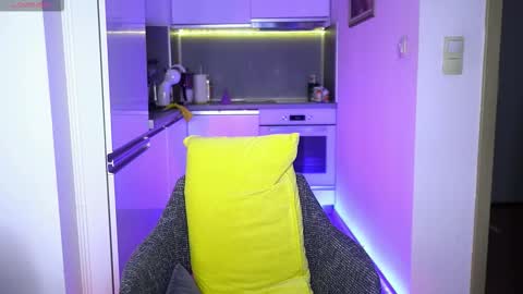 Ada online show from 03/19/26, 01:15