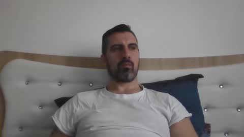 Adrian online show from 03/08/26, 07:45