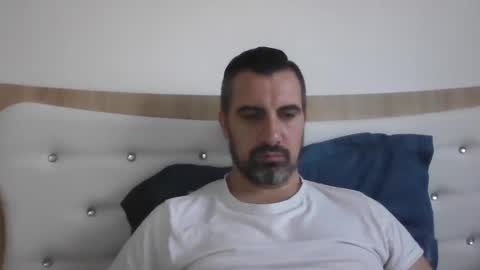 Adrian online show from 04/08/26, 05:40