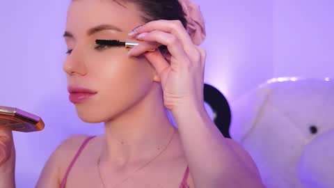 Aelia online show from 02/24/26, 06:28