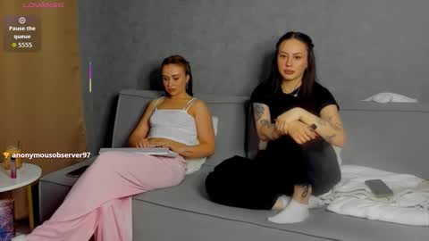 Adele online show from 02/17/26, 06:43