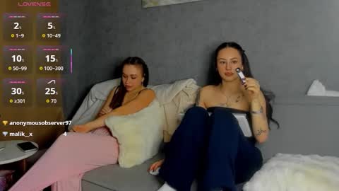 Adele online show from 02/19/26, 07:04