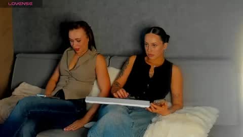Adele online show from 04/30/26, 07:14