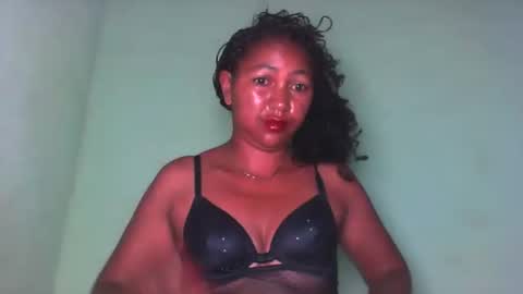 aelyaa online show from 03/18/26, 01:20