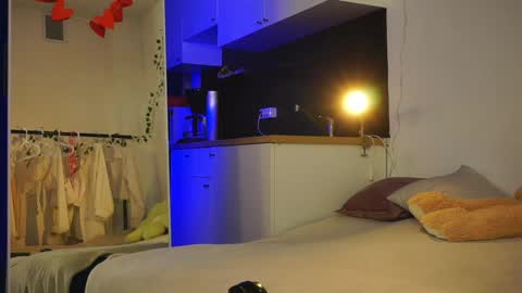 Naomi My instagram account - teasing naomi online show from 12/05/24, 02:31