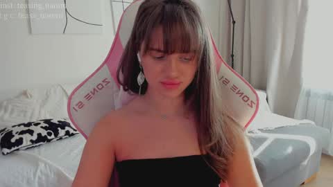 Naomi My instagram account - teasing naomi online show from 04/14/26, 02:06