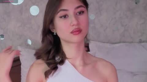 AffiinaLovsx online show from 11/21/25, 06:01