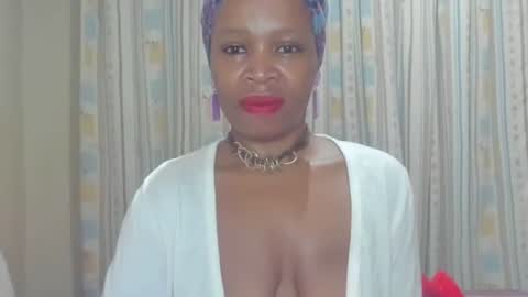 AfricanSquirtQueen online show from 11/12/25, 02:23