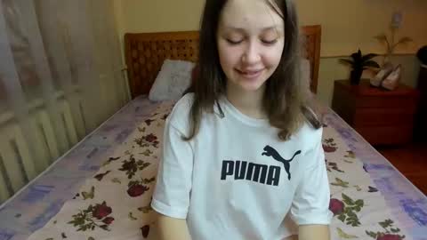 Afina online show from 10/23/25, 07:18