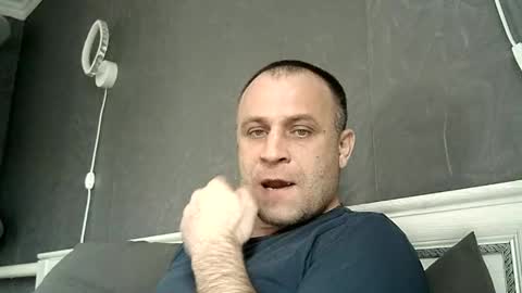 Snapshot of afonya342 chatting on 02/04/25, 12:33 Sasha online show from 02/04/25, 12:33
