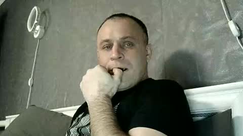 Snapshot of afonya342 chatting on 02/04/25, 05:23 Sasha online show from 02/04/25, 05:23