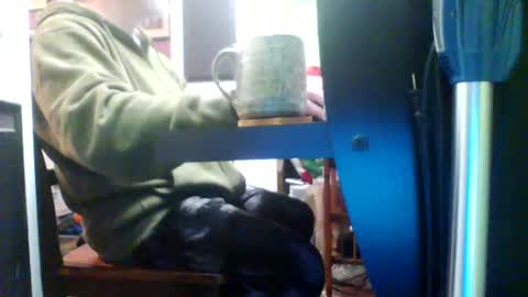 afr10221966 online show from 02/20/25, 10:59