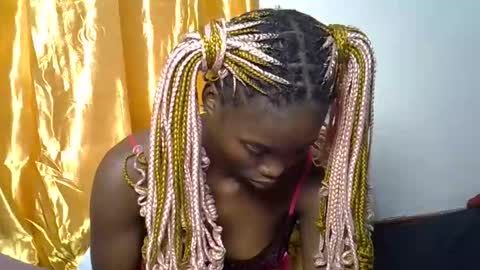 Snapshot of afri_kanaslim chatting on 10/11/25, 06:39 afri kanaslim online show from 10/11/25, 06:39