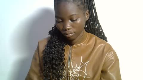 Snapshot of afri_kanaslim chatting on 12/23/25, 04:21 afri kanaslim online show from 12/23/25, 04:21