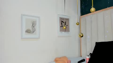 Snapshot of africa_holmes chatting on 12/03/25, 02:30 Africa online show from 12/03/25, 02:30