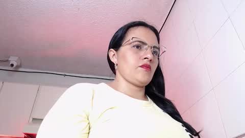 Africa  online show from 12/21/25, 02:41