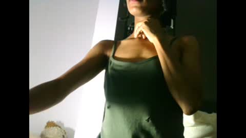 Snapshot of africadeluxe chatting on 01/29/25, 08:51 Africa online show from 01/29/25, 08:51