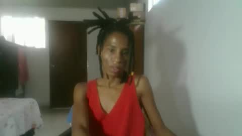 Snapshot of africadeluxe chatting on 04/19/26, 06:10 Africa online show from 04/19/26, 06:10