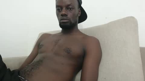 Snapshot of african_bbc2 chatting on 05/12/26, 07:05 bbcafricana online show from 05/12/26, 07:05