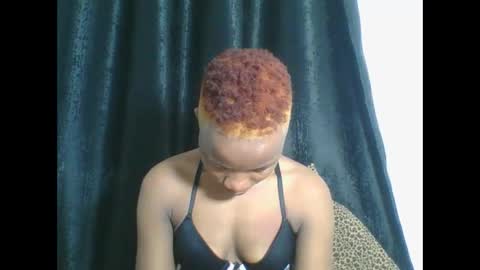 Snapshot of africanprincess24 chatting on 09/10/25, 01:27 PHOEBE online show from 09/10/25, 01:27