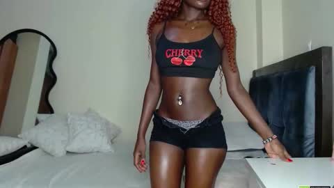 Mia online show from 03/27/26, 01:44