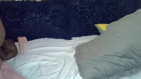 Snapshot of afrii_kity chatting on 11/23/25, 03:50 afrii_kity online show from 11/23/25, 03:50