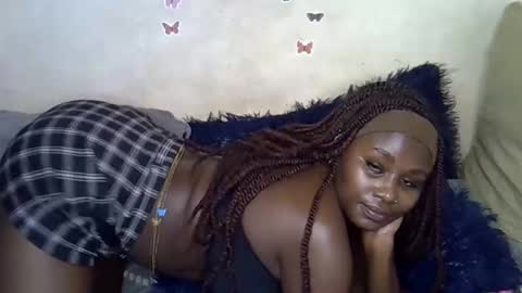 afrii_kity online show from 05/19/26, 01:56