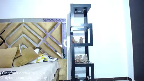 Snapshot of afro_happy__06 chatting on 03/01/25, 11:26 Jheremy and leeryc online show from 03/01/25, 11:26