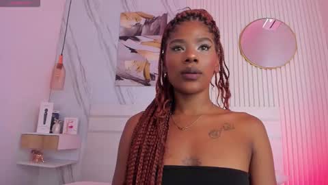 Afro Luna online show from 12/23/25, 11:08