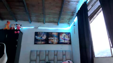 Snapshot of afrodita096 chatting on 01/25/25, 11:23 afrodita096 online show from 01/25/25, 11:23