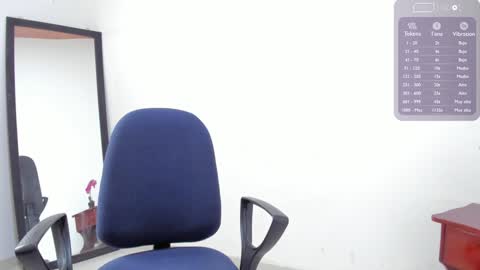 Lorena online show from 12/16/24, 07:00