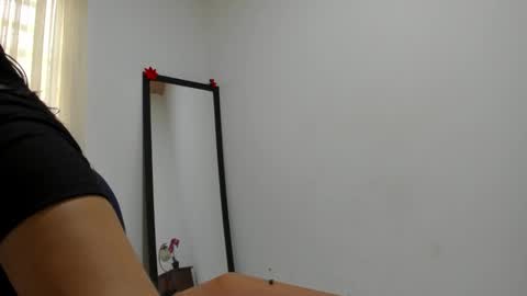 Lorena online show from 02/24/25, 01:10