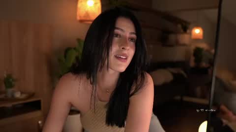 Snapshot of afrodita__25 chatting on 07/08/26, 10:58 Emma online show from 07/08/26, 10:58
