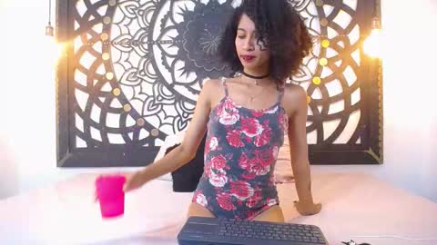 Snapshot of afrodita_house chatting on 10/28/25, 07:38 afrodita_house online show from 10/28/25, 07:38