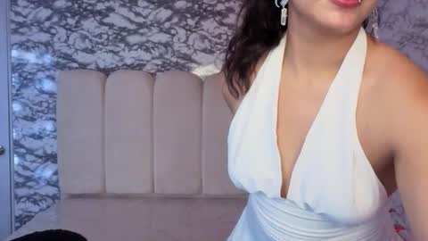 Snapshot of afrodita_wild_v chatting on 12/14/25, 08:20 afrodita_wild_v online show from 12/14/25, 08:20