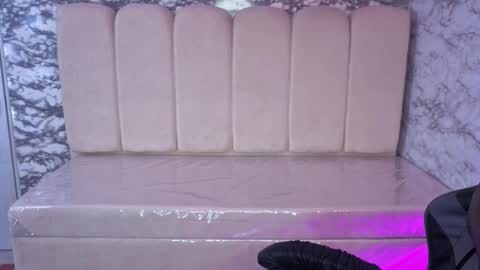 afrodita_wild_v online show from 12/20/25, 08:16