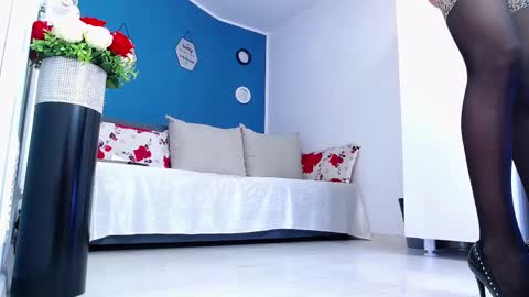 Amalia online show from 02/25/25, 04:21