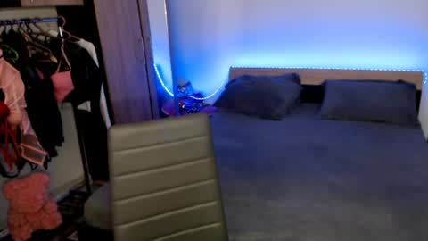 Afro online show from 04/13/26, 12:32