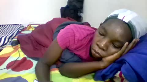 pink  and josphen online show from 01/29/25, 05:09