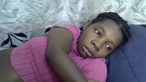 pink  and josphen online show from 02/17/25, 08:19