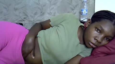 pink  and josphen online show from 02/21/25, 09:45