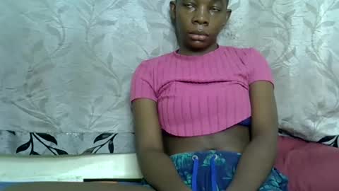 pink  and josphen online show from 03/05/25, 05:18